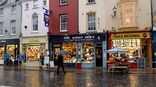 Why Irish Shops Still Surprise Visitors — A Local Guide to What to Buy, Where to Go, and How to Shop